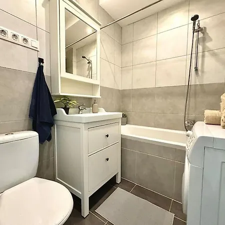 Lujza - Modern Appartement *