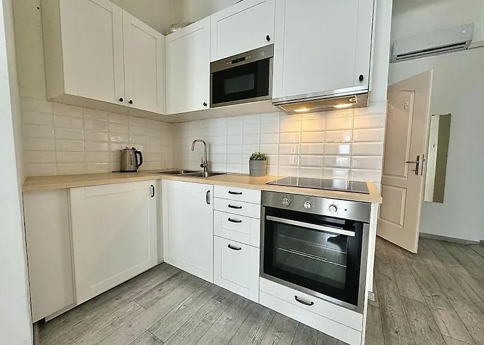 Lujza - Modern Apartmán *